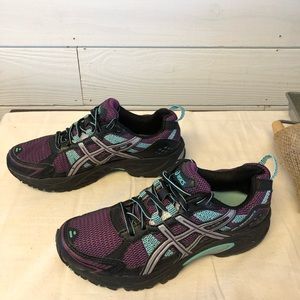 ASICS Women s GEL Venture 4 Trail Running Size 7